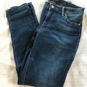 Mid rise Hayden skinny jean